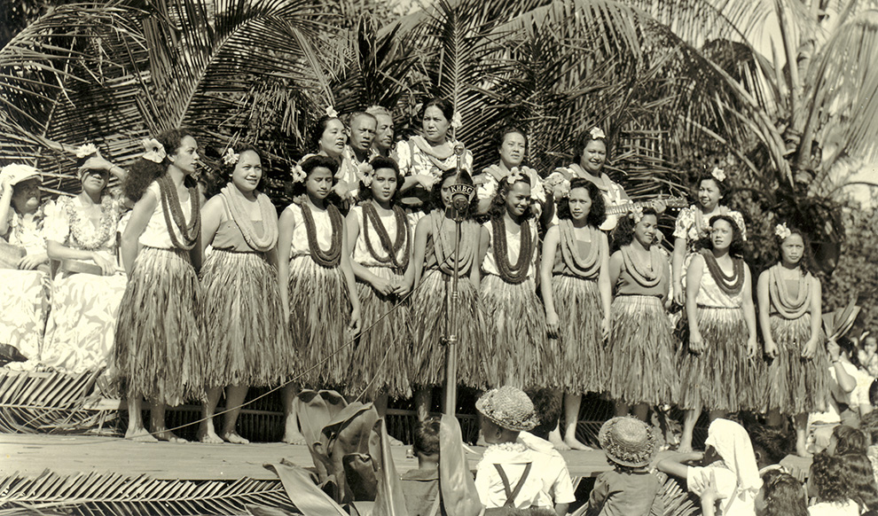Lei Day Festival performers, 1940. photo courtesy of Lyman Museum