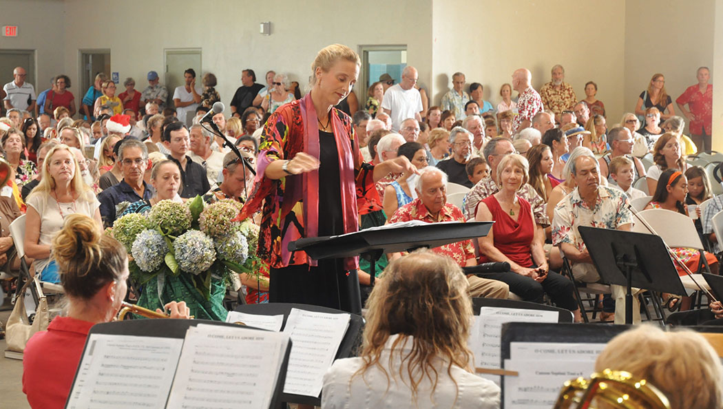 Susan Duprey conducting, Dec. 2013.