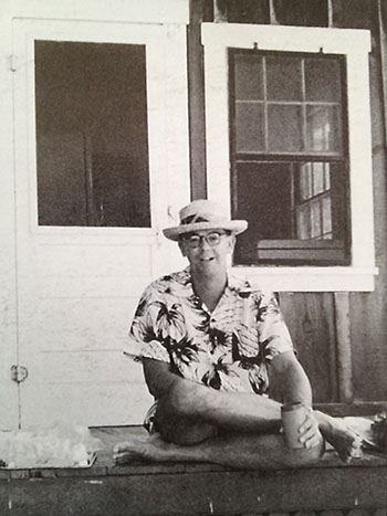 Kenneth at the original house Kalahuipua‘a, circa 1968.