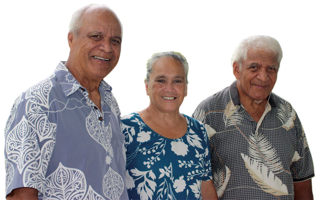 Uncle Howard Pe‘a with wife, Aunty Charlene Pe‘a, and brother, Eldred Kalei Pe‘a. photo courtesy of Pualani Louis