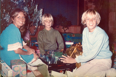 Joan, Sean, Darwin at Christmas.