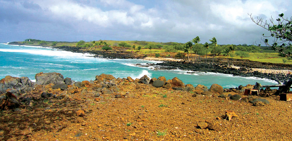 Lapakahi coastline looking from the south point. A 17-acre section along the Lapakahi coastline was recently purchased, completing the park. photo by Jan Wizinowich