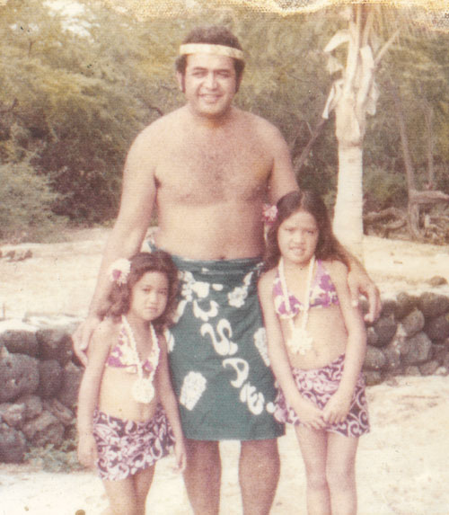 Pierre “Papa” Kimitete with Puamaile and Healani. Papa named one of the canoes he carved the Heipualani after his daughters. photo courtesy of the Kimitete ‘ohana